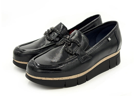 FLUCHOS D9325-NA MOCASIN CHAROL NEGRO ADORNO PEDRERIA MUJER
