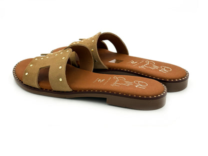 OH MY SANDALS 5840 Zueco Piel Serraje Tachas Arena Mujer