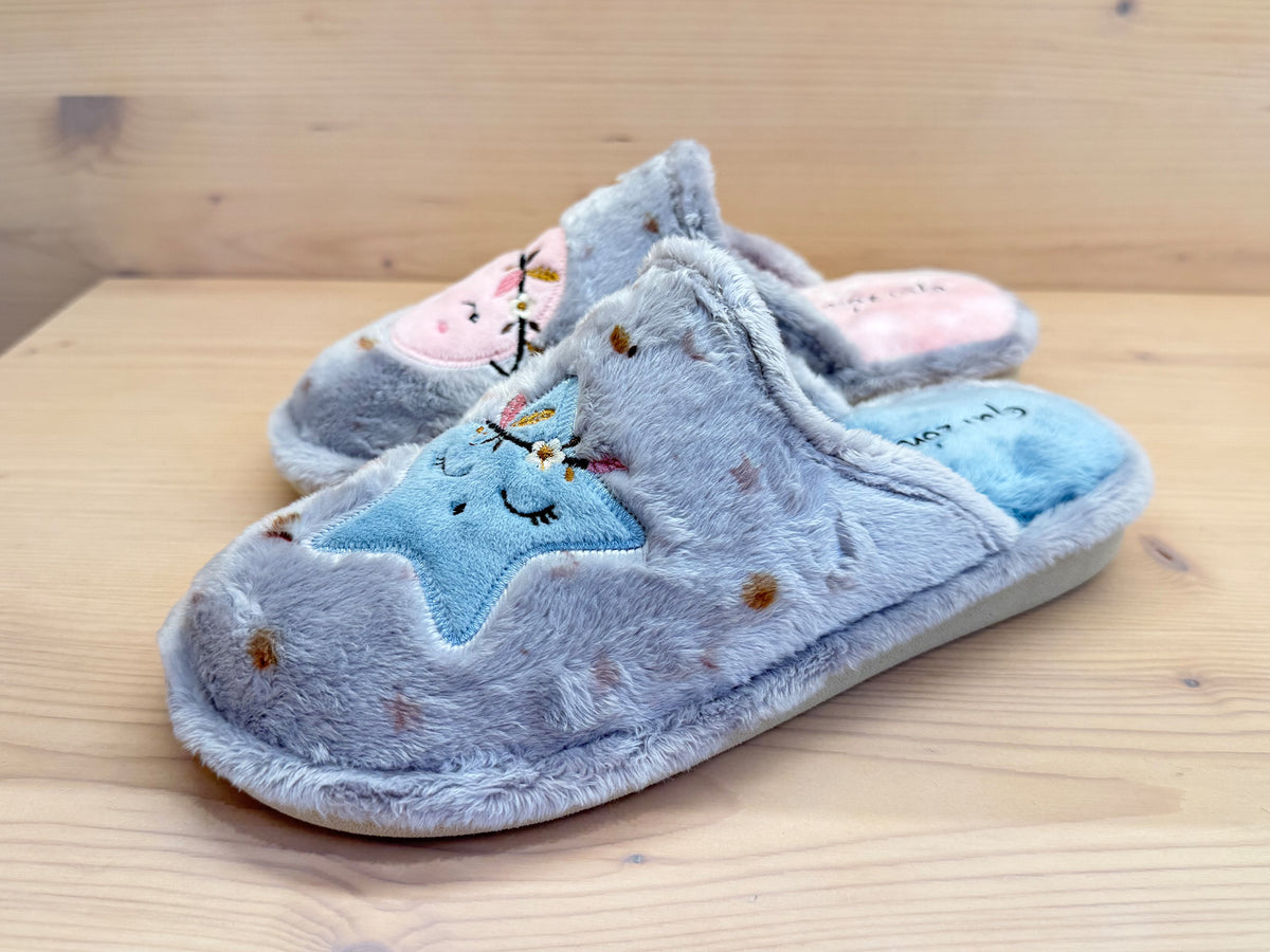 GARZON P455.275 Zapatilla de cas chancla Luna Estrella Gris Perla Muje