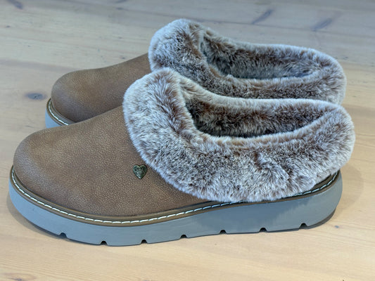 Pantufla zueco Cuero Skechers 114762/CSNT Mujer